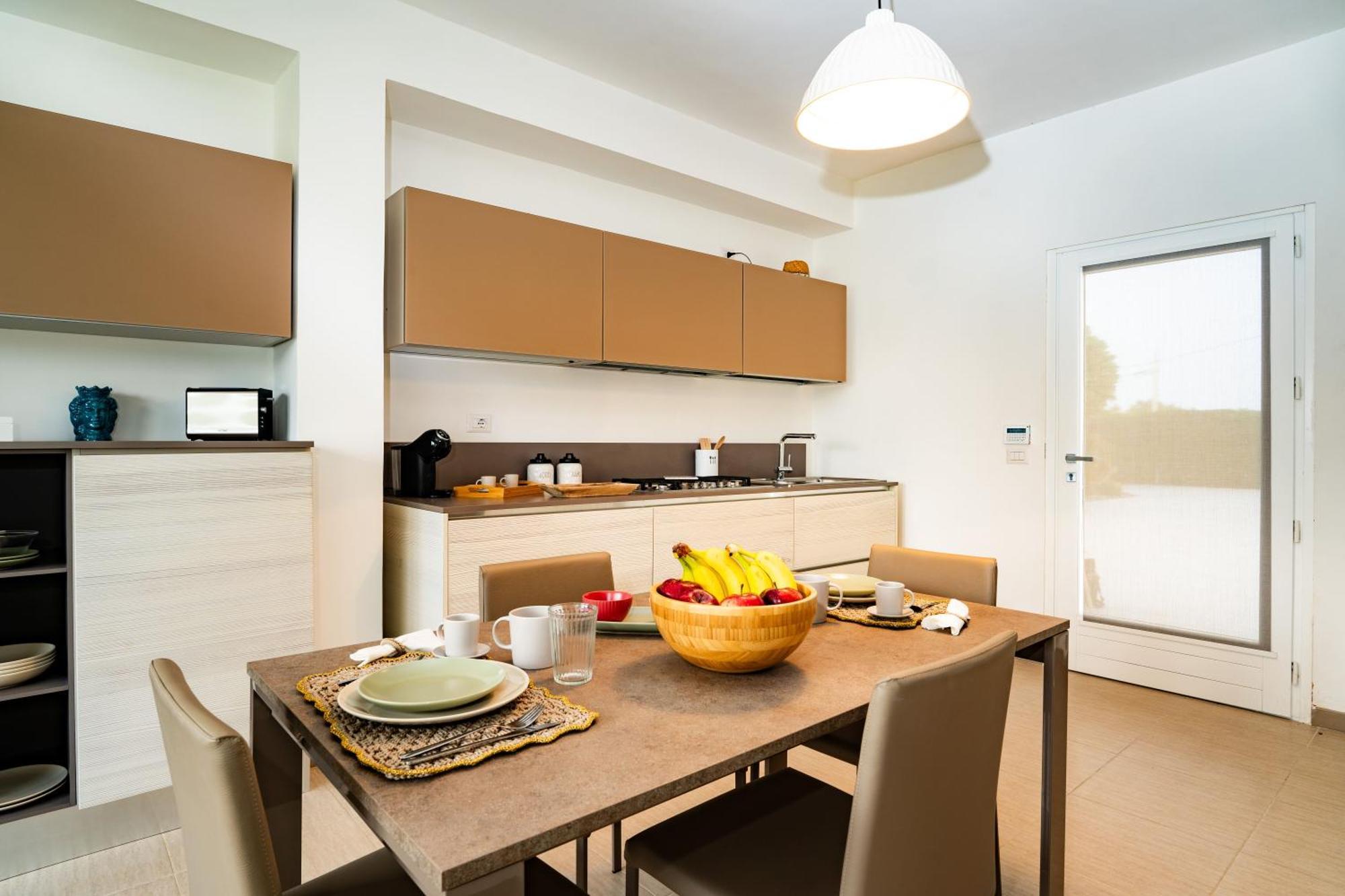 Villa Elena By Ortigia Apartments فانوسا المظهر الخارجي الصورة